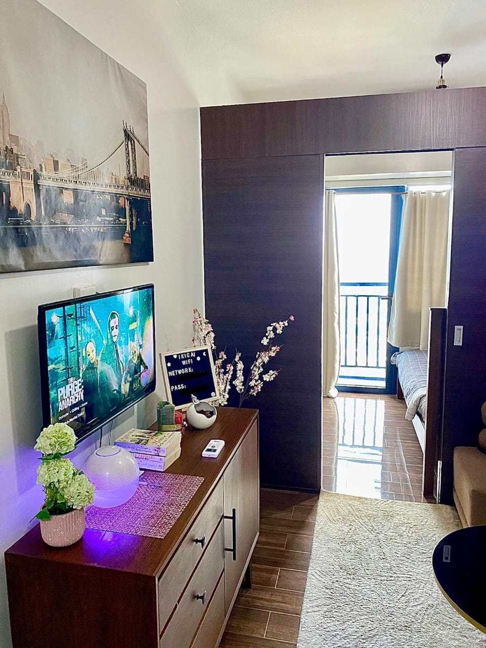 Ikigai's Alpha Makati City View Condo with Balcony Perfect for Relaxation Apartment in Makati