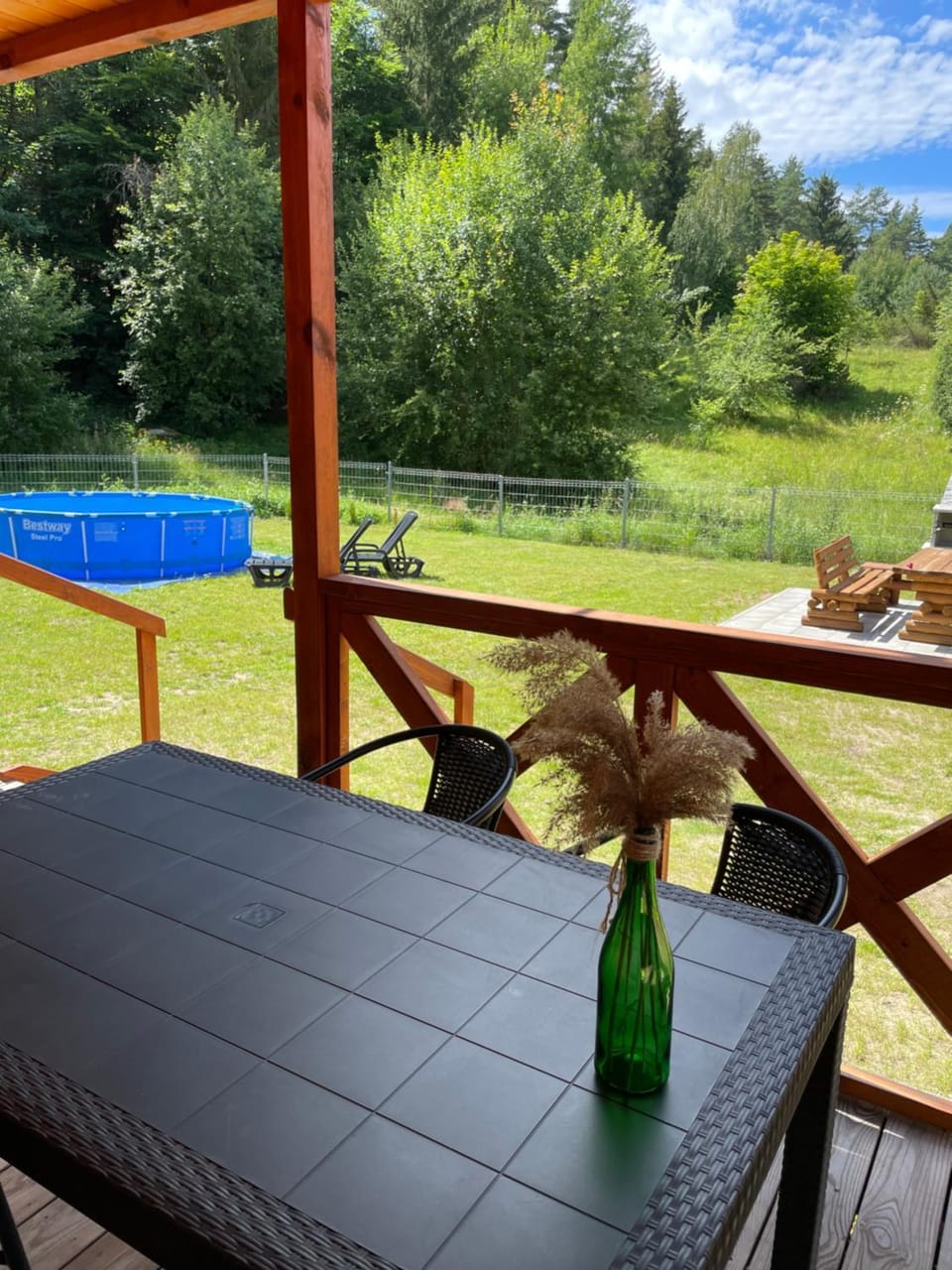 Patio, Day, Natural landscape, Garden, Food and drinks, Dining area, Garden view, Pool view, Swimming pool, sunbed