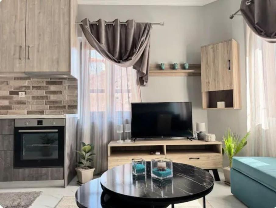 City Palm Retreat Apartment in İzmir Province