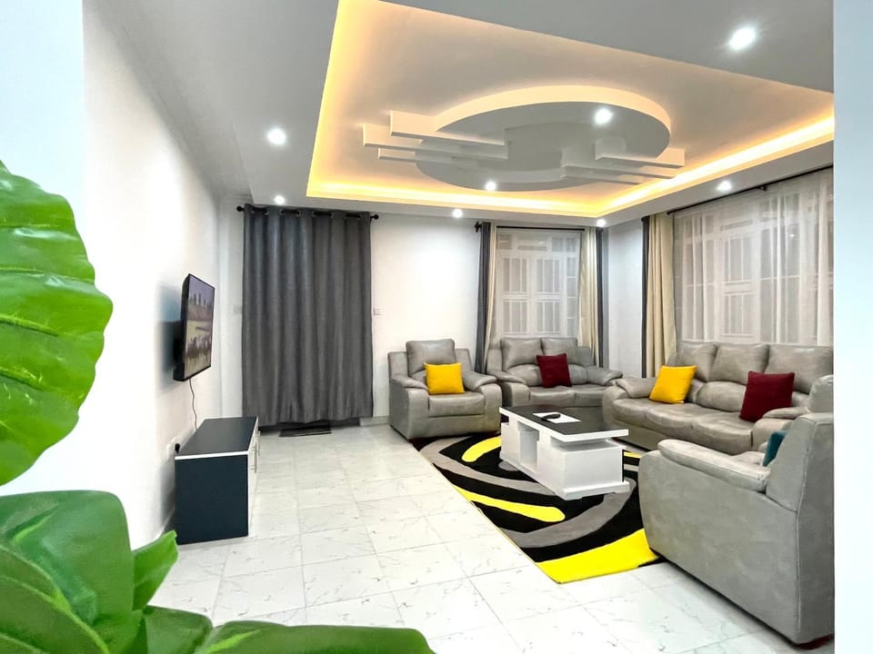 Xellent Suites- Muju Villa Naivasha Villa in Kenya