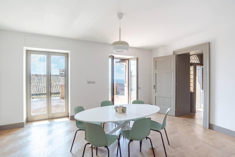 Palazzo San Giacomo Apartment in Bergamo