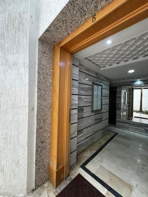 Modern Apartment Fast Wi-Fi and Free Parking Apartment in Tangier