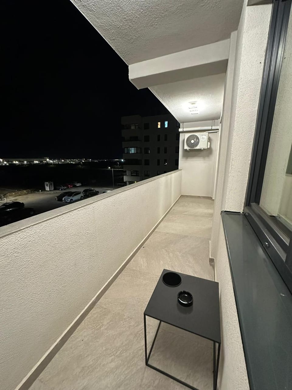 Night, View (from property/room), Balcony/Terrace, Seating area, air conditioner