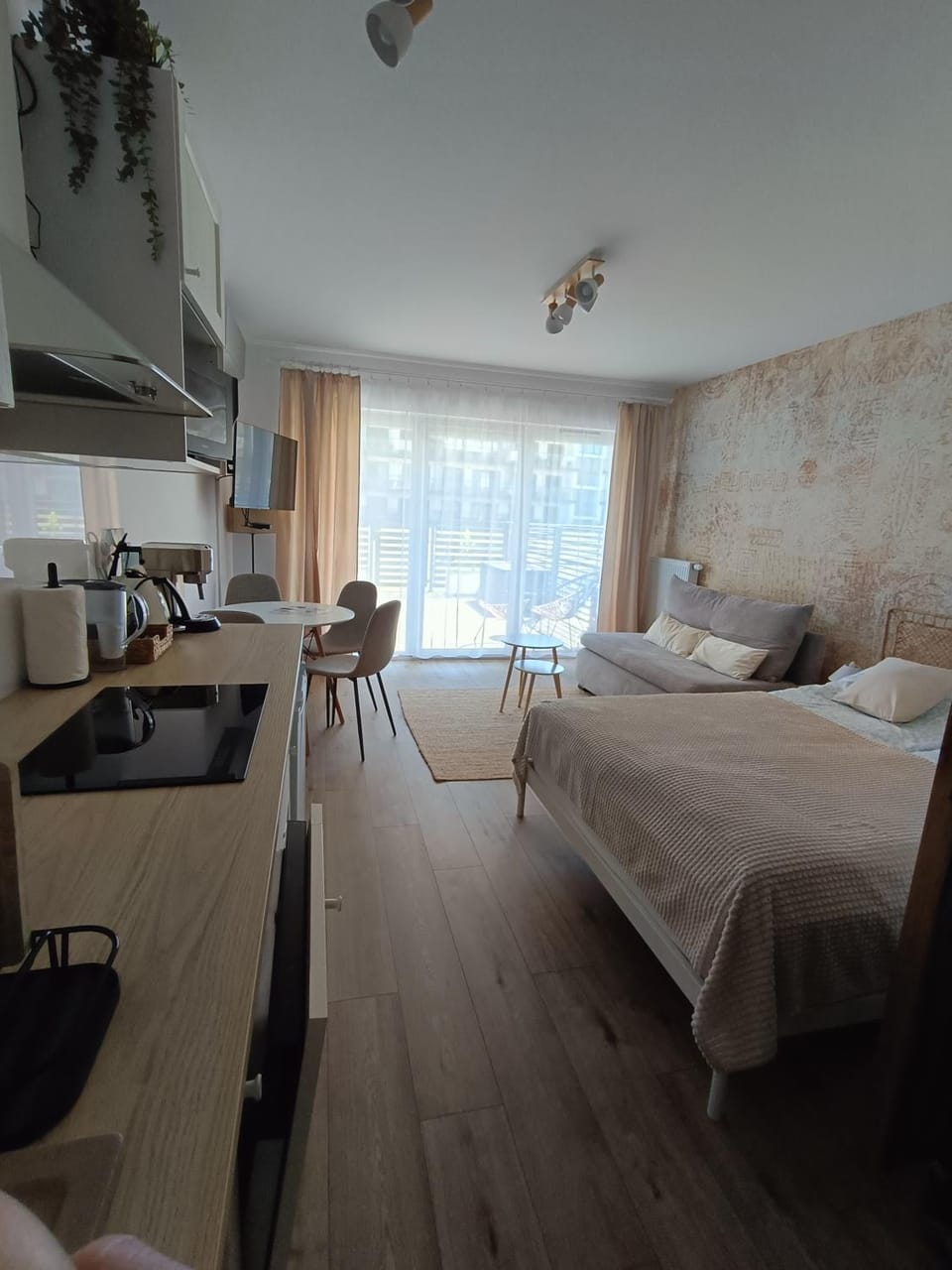 Studio by the River with Terrace, Basen, Sauna, Jacuzzi, Fitness Apartment in West Pomeranian Voivodeship, Poland