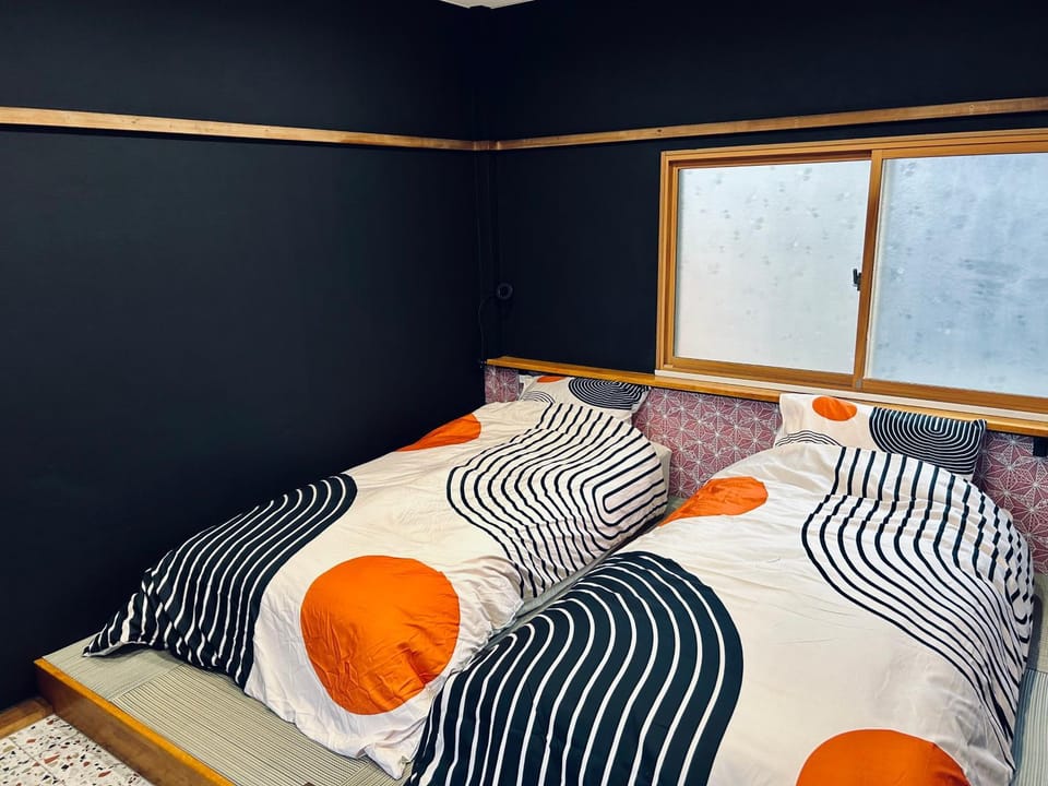 祇園鞆家 貸切の御宿 大人数宿泊オススメ& 連泊weeklyぶちお得 Ｐ無料駐車場あり Apartment hotel in Hiroshima Prefecture