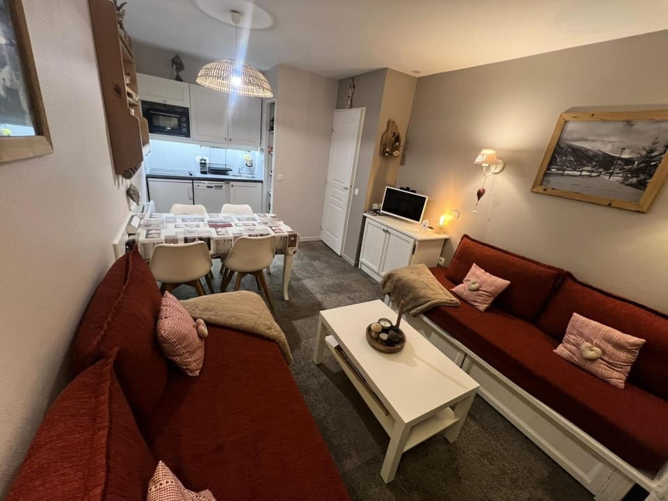 Bed, Bedroom, furniture