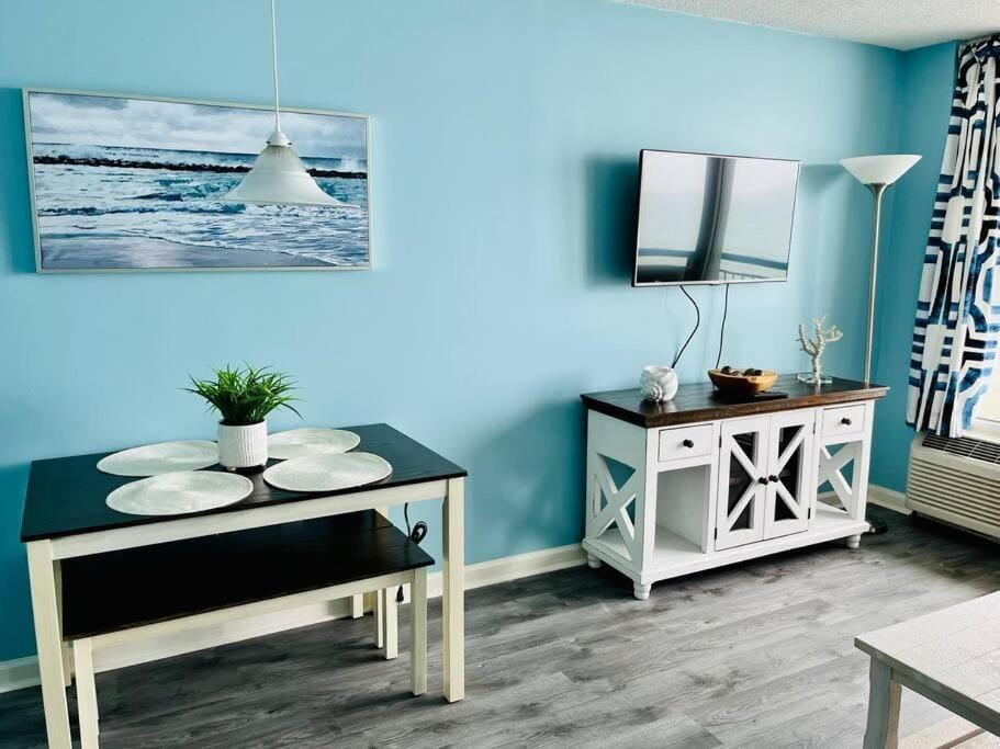 Endless Ocean View Beachfront 1131 Apartment in Myrtle Beach