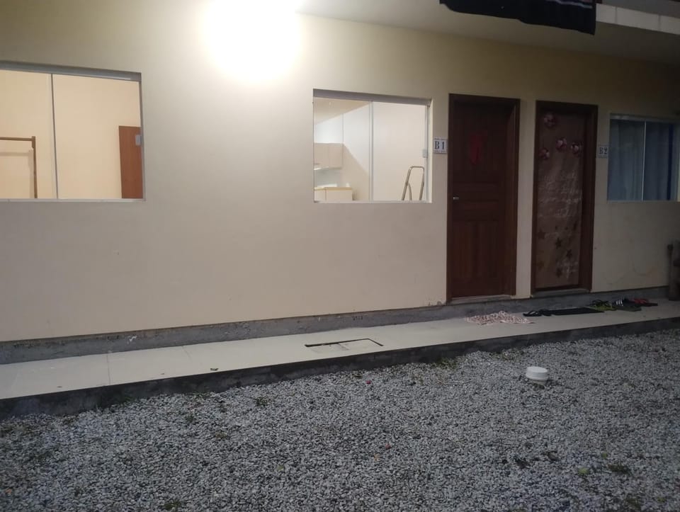 Casa Campeche 2 - 600m praia, 8min aeroporto House in Florianopolis