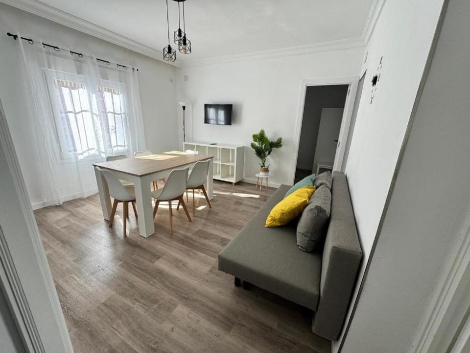 Apartamento Familiar Parque Alonso Sánchez Apartment in Huelva
