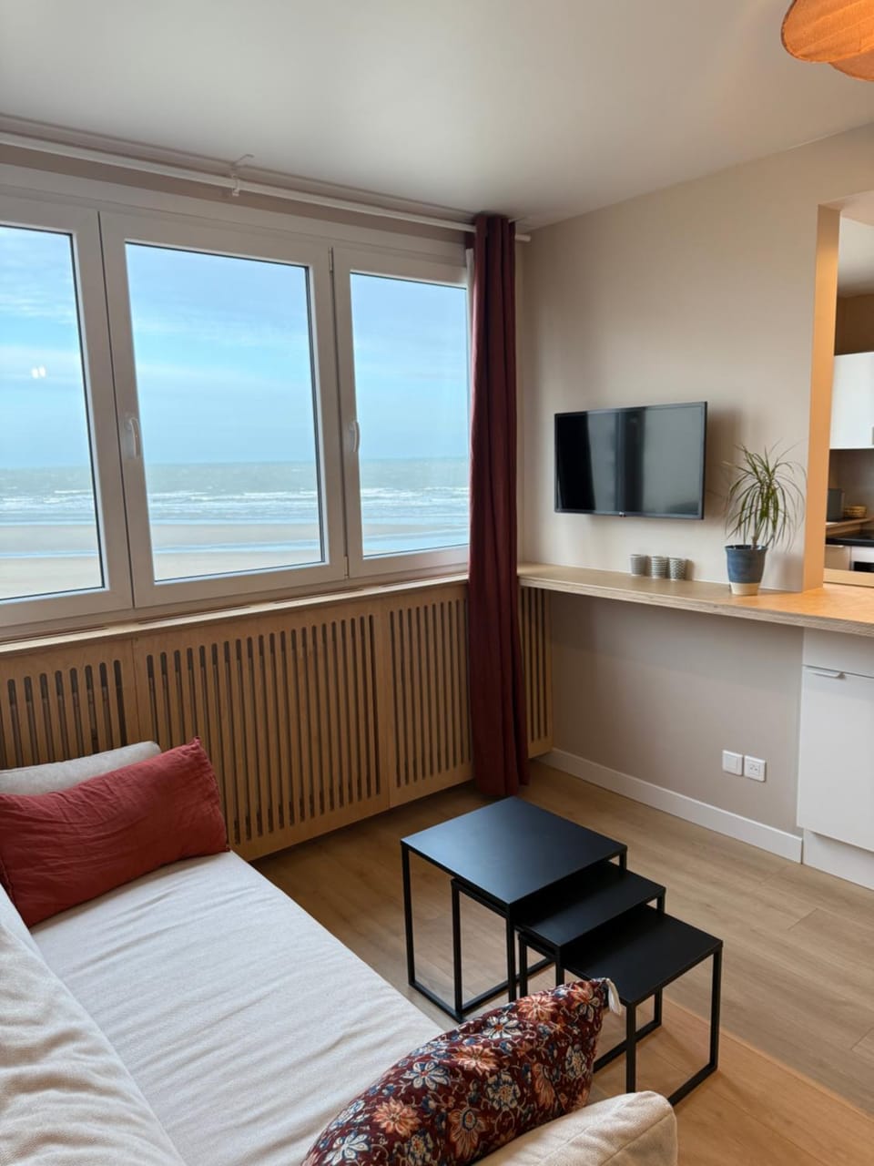 Communal lounge/ TV room, TV and multimedia