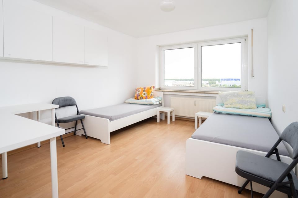 Helle Unterkunft in Schkeuditz Apartment in Leipzig