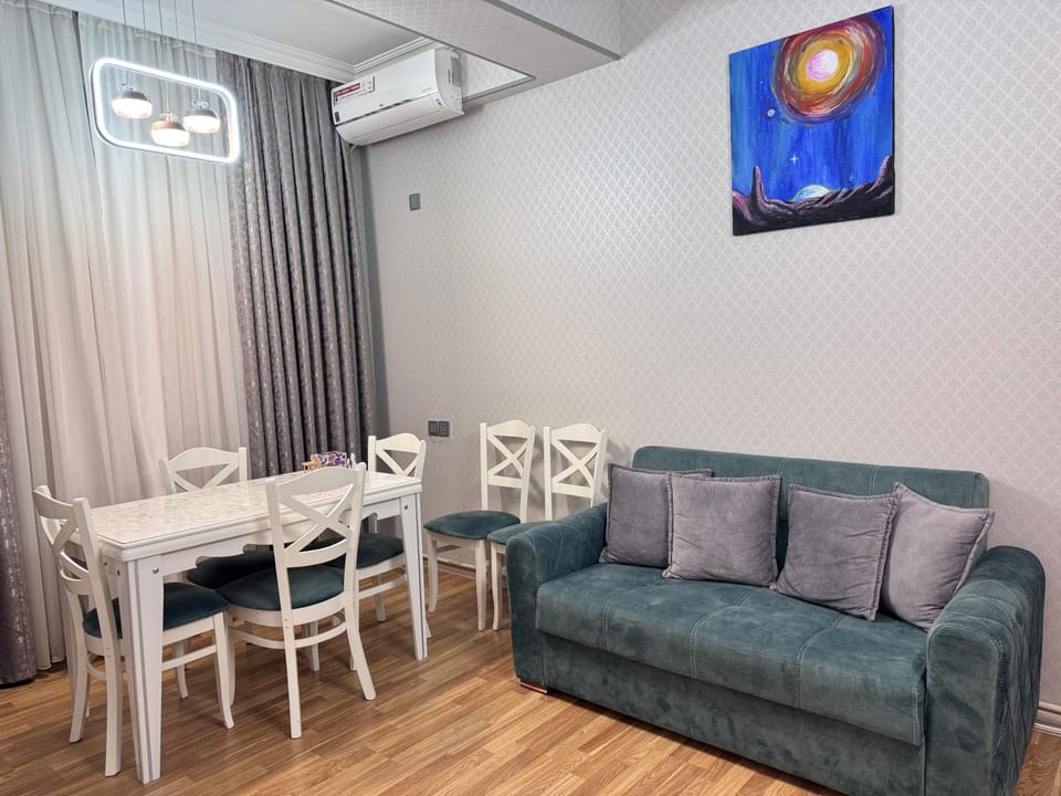 Private Comfortable Modern Flat Apartment in Baku