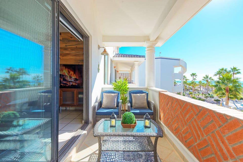 Sandy Beach Getaway in Casa Blanca Golf Villas House in Rocky Point