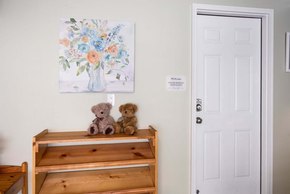 Kirkland Home with 2 Queen Beds - Totem Lake Village House in Kirkland