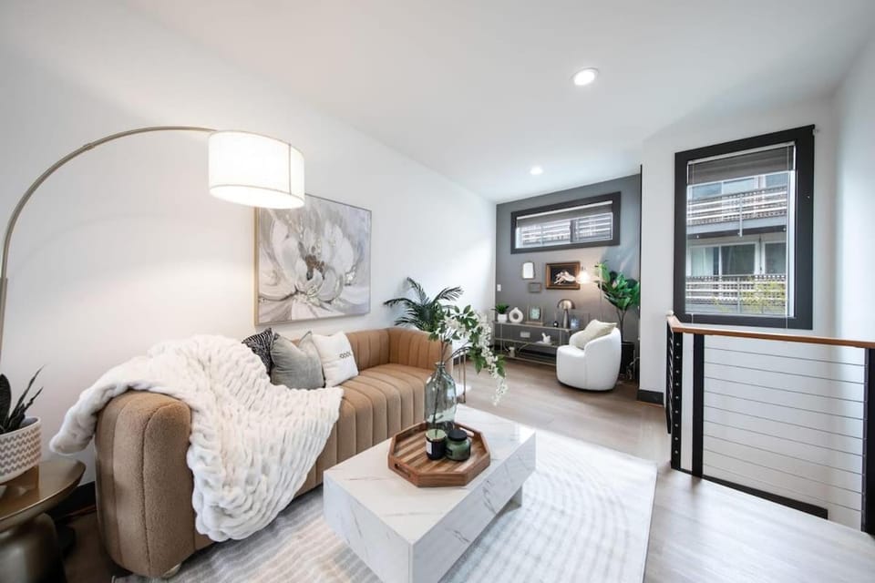 Queen Anne Modern Family Home Free Parking - SLU - Gym House in South Lake Union