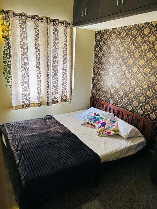 A Calm and peaceful 1BHK near JP nagar Apartment in Bengaluru