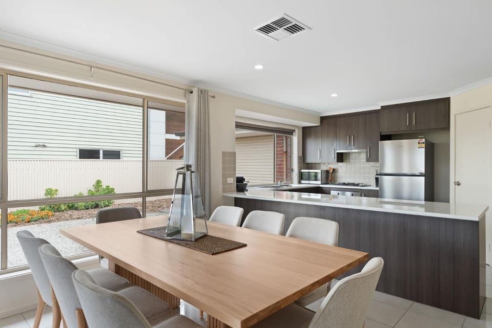 15 Offshore Dr Middleton - Linen & Wi-Fi Included House in Middleton