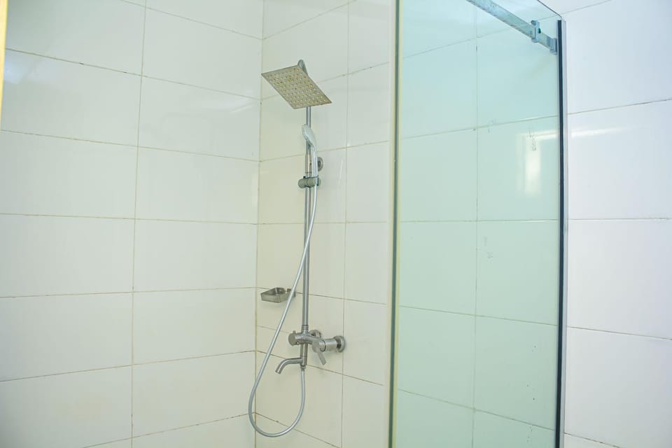 Shower, Bathroom, Bathroom