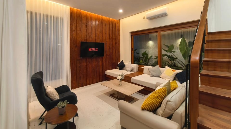 TV and multimedia, Living room, Photo of the whole room