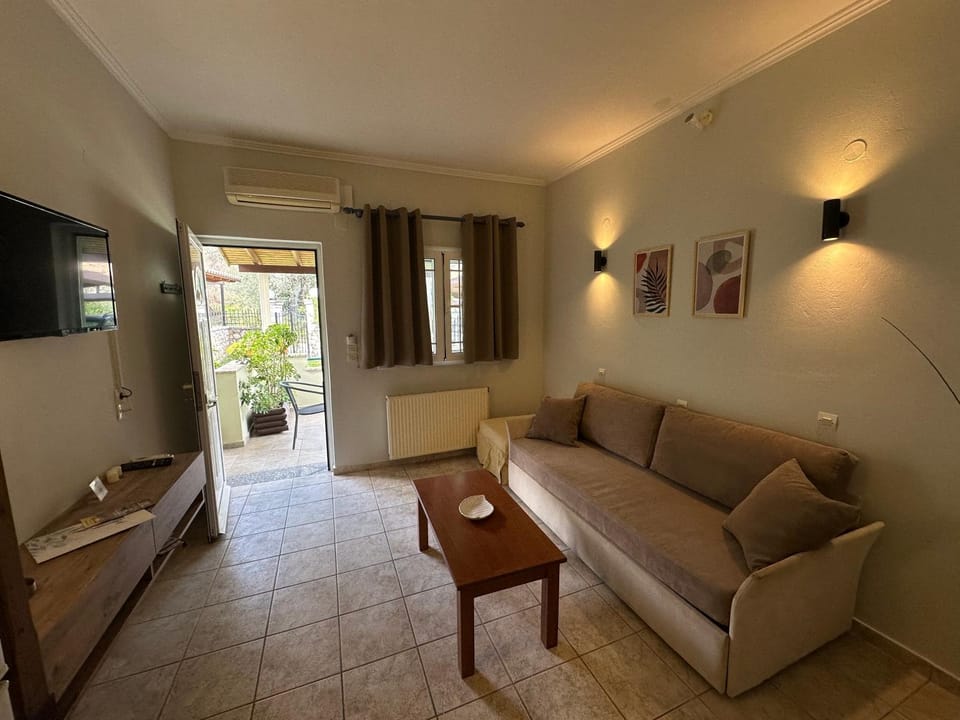 Alkionis Garden View Apartments Apartment hotel in Lefkada, Lefkada Municipality, Greece