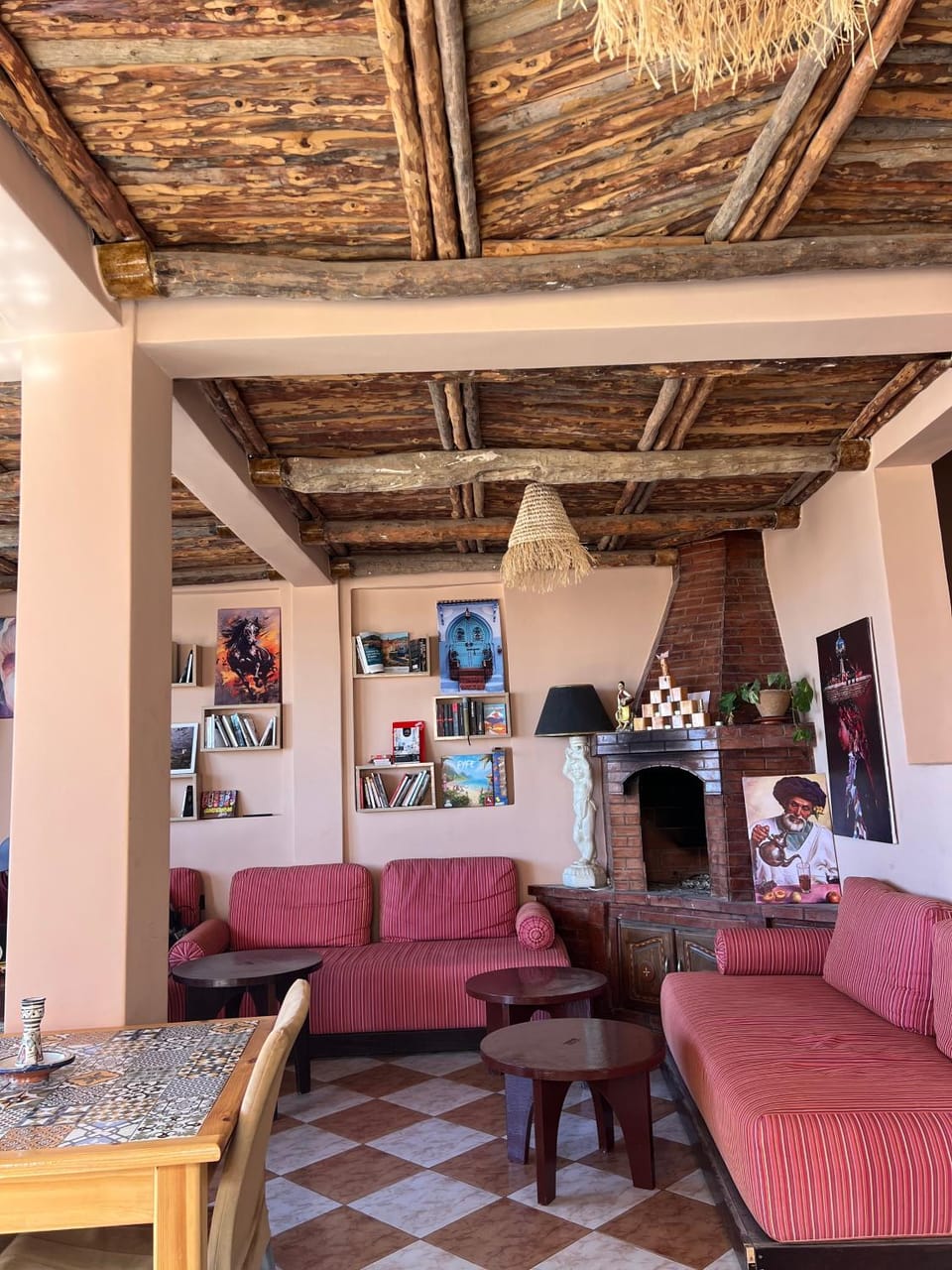 Communal lounge/ TV room, Living room