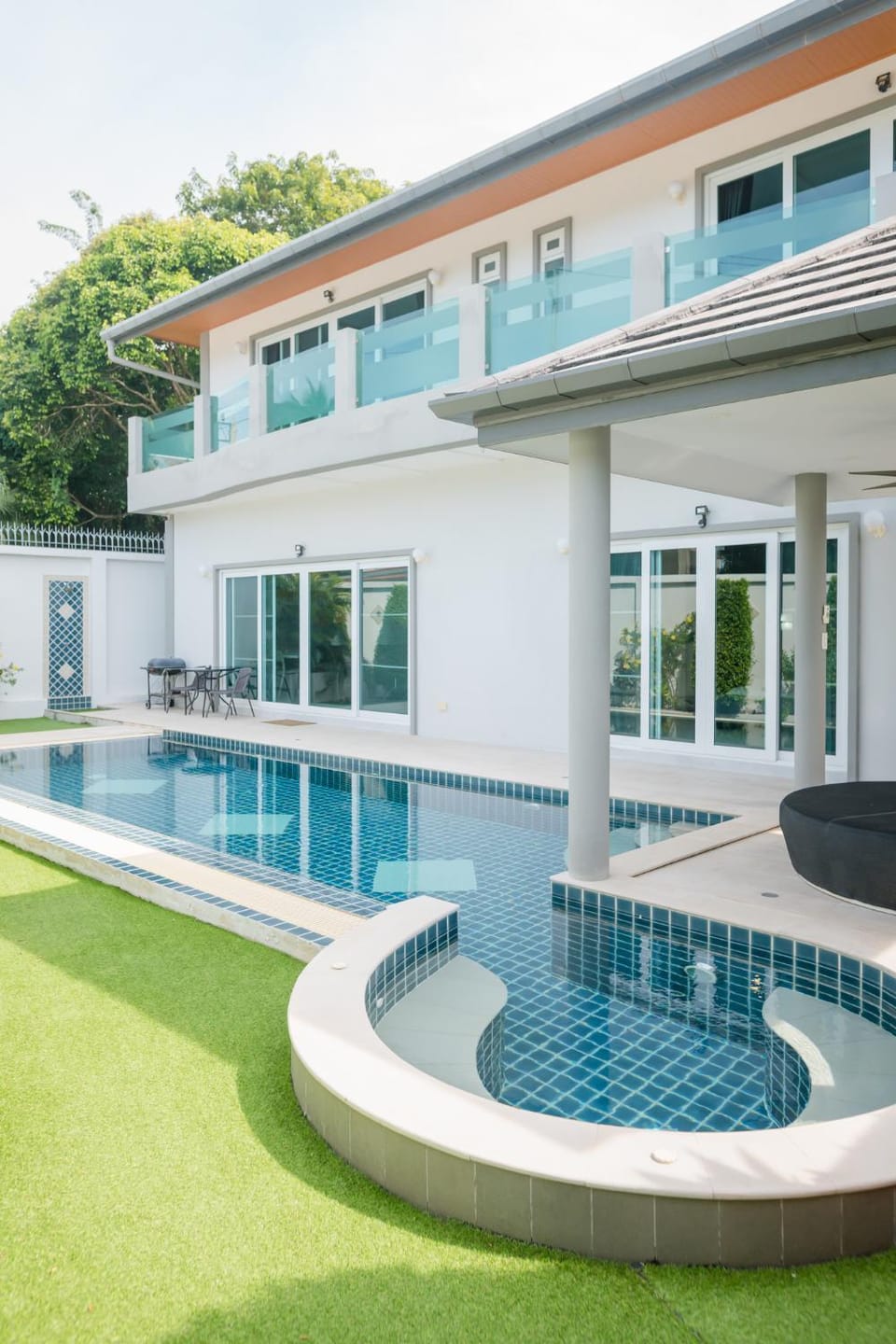 Garden view, Swimming pool