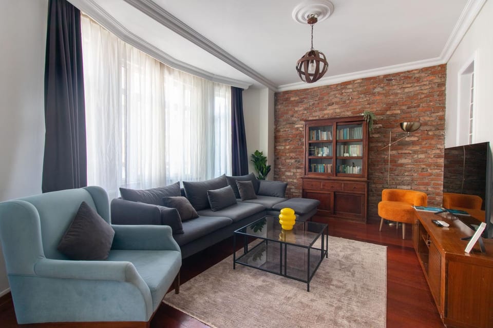 Tasteful & Spacious 3BR Haven in Trendy Şişli Apartment in Istanbul