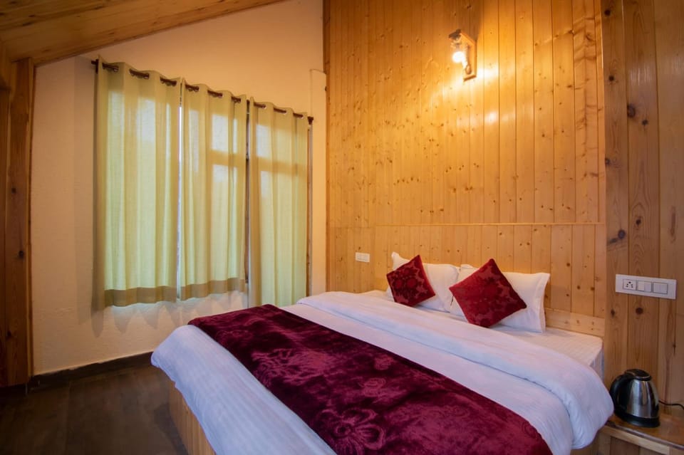Bed, Photo of the whole room, Bedroom, internet