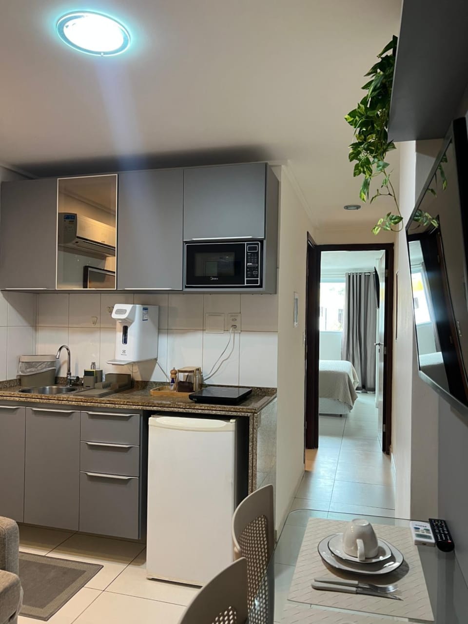 Kitchen or kitchenette