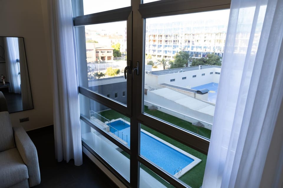 Maya bay suites Apartment hotel in Alicante