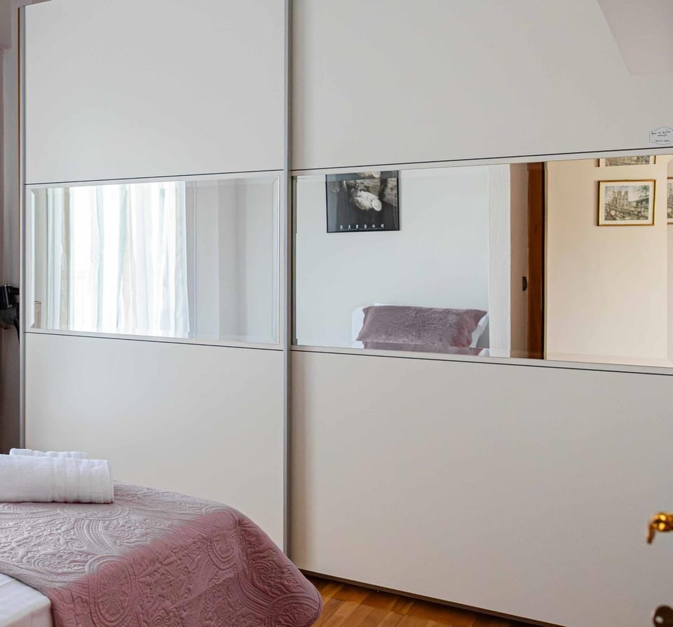 Bed, Balcony/Terrace, Bedroom, flat iron, towels, wardrobe, air conditioner