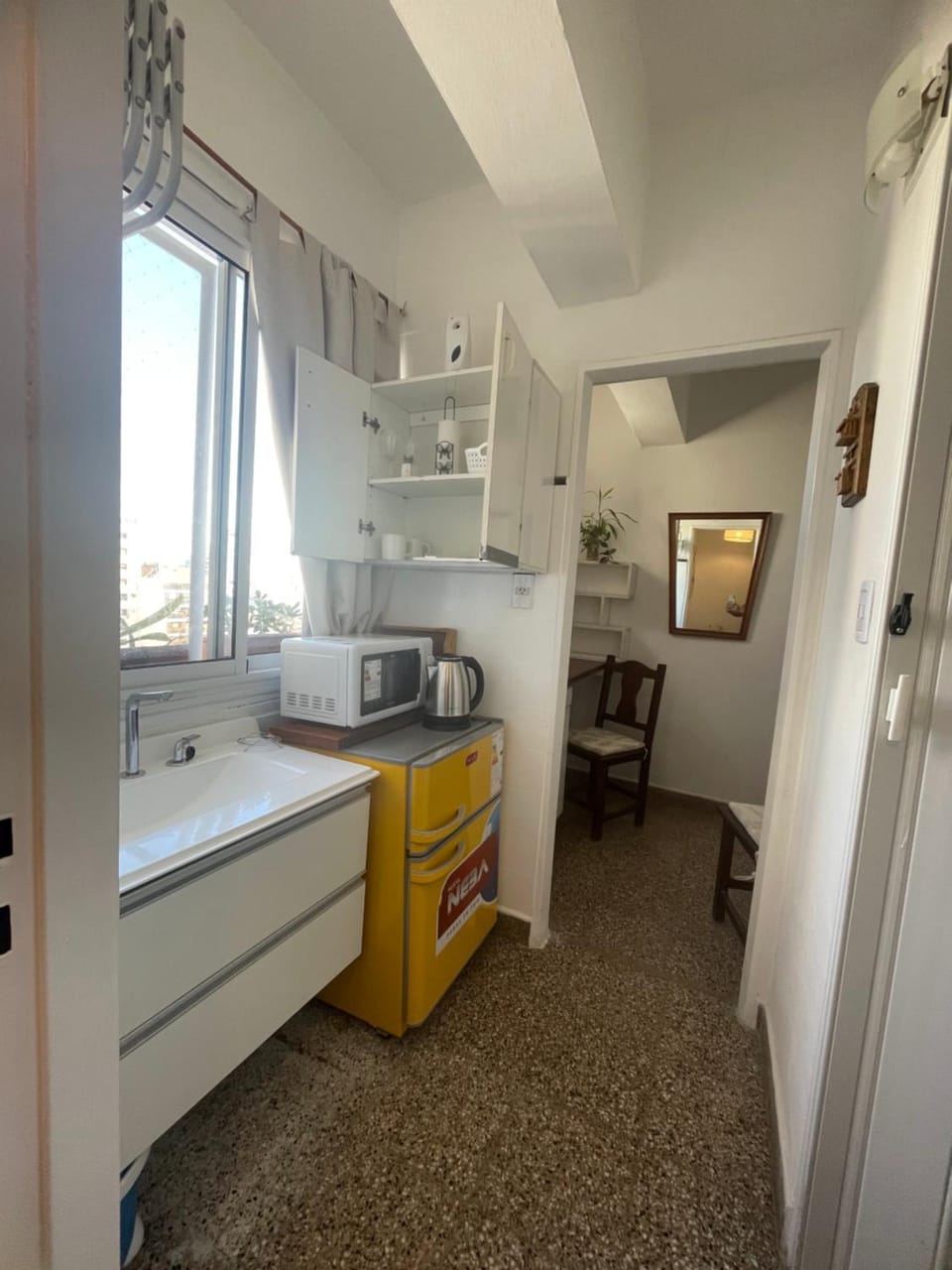 Mini depto sin cocina, tiene freidora de aire y microondas, en la mejor ubicación Apartment in Cordoba