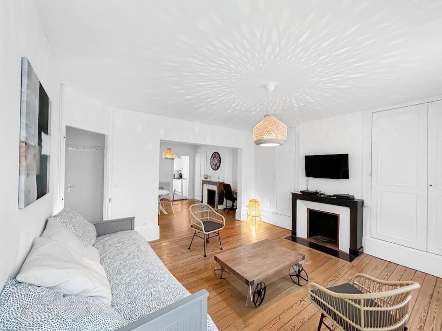 Le Refuge Châlonnais - City Centre, Wifi, Parking Apartment in Grand Est