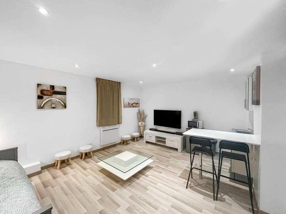 L'Oasis Champenois - Terrace, Garden, Wifi Apartment in Grand Est