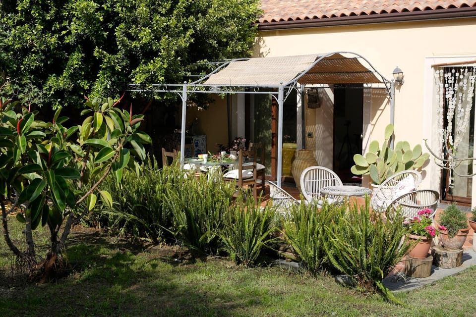 Patio, BBQ facilities, Garden, Balcony/Terrace