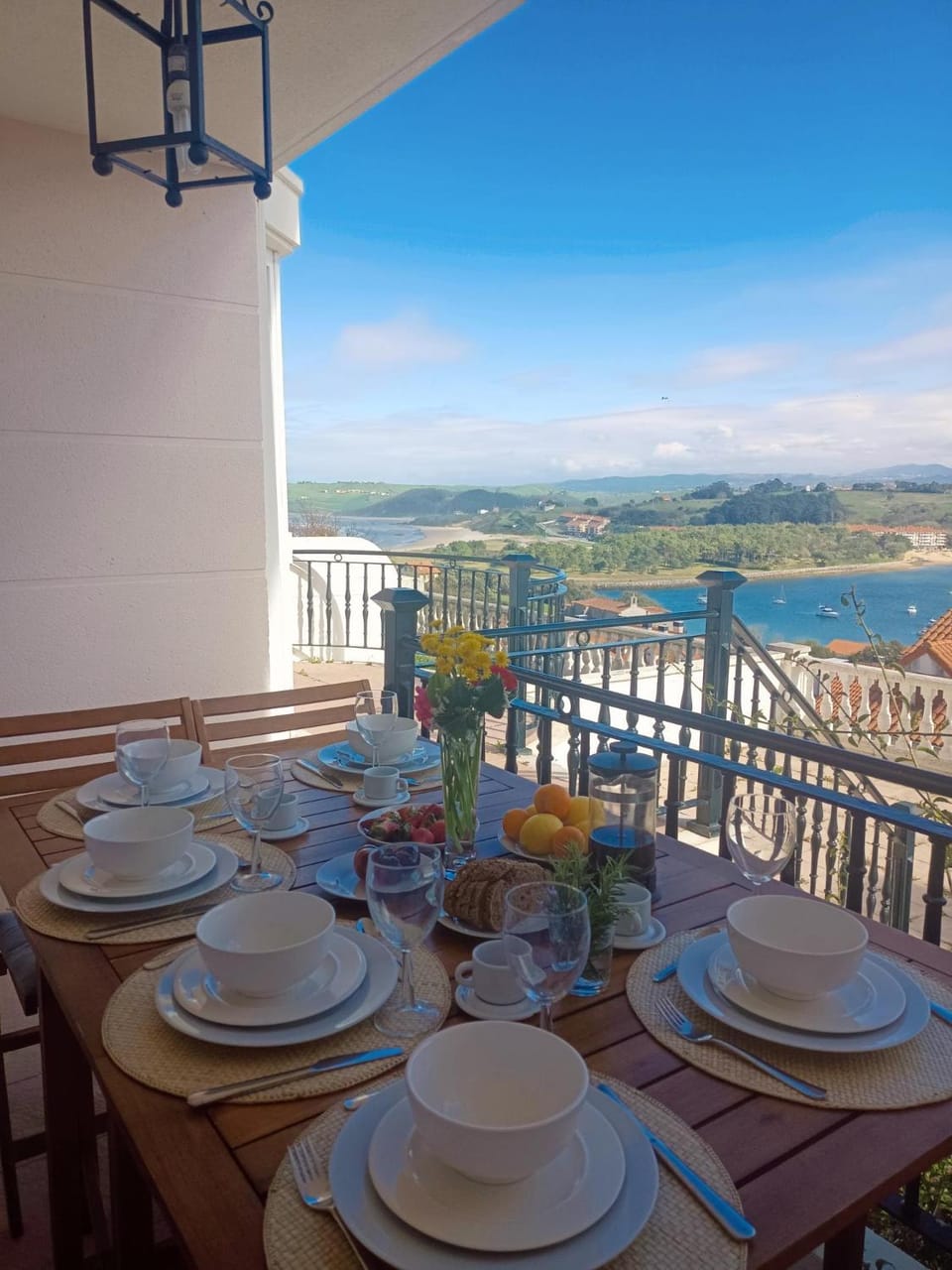 Buena Vista House in San Vicente de la Barquera