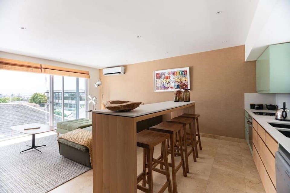 Waterkant Views Apartment in Cape Town