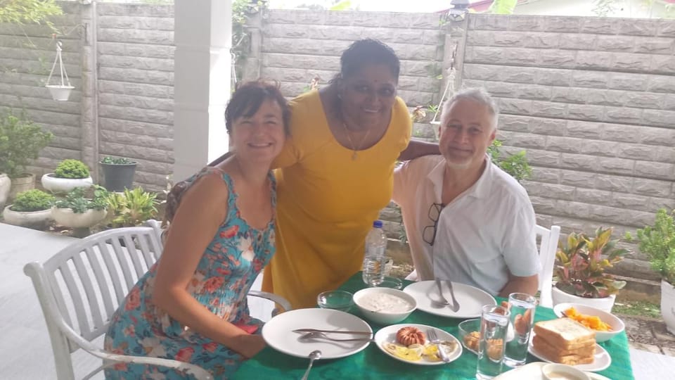 Suriya Homestay Bed and Breakfast in Western Province