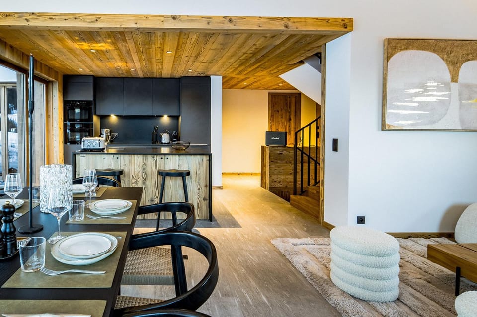 Unique Chalet Luxe Neuf Valmorel Chalet in Les Avanchers-Valmorel