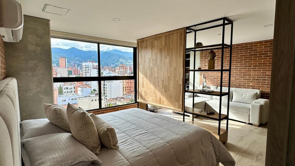 Bed, View (from property/room)