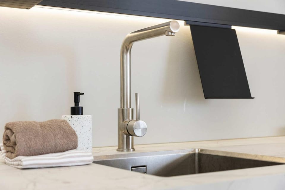 Kitchen or kitchenette, towels