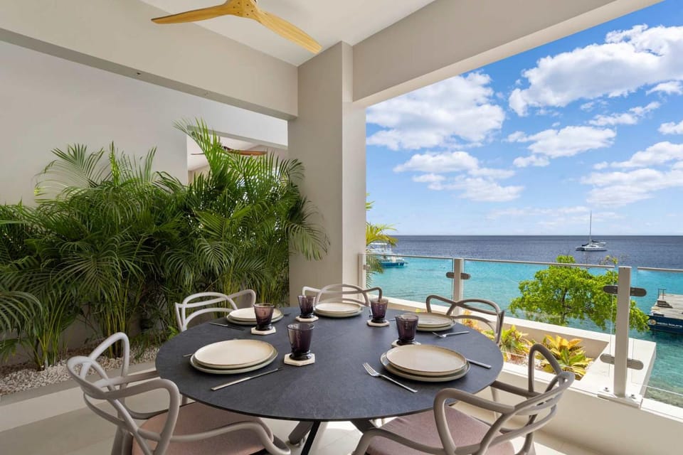 Balcony/Terrace, Seating area, Dining area, Sea view