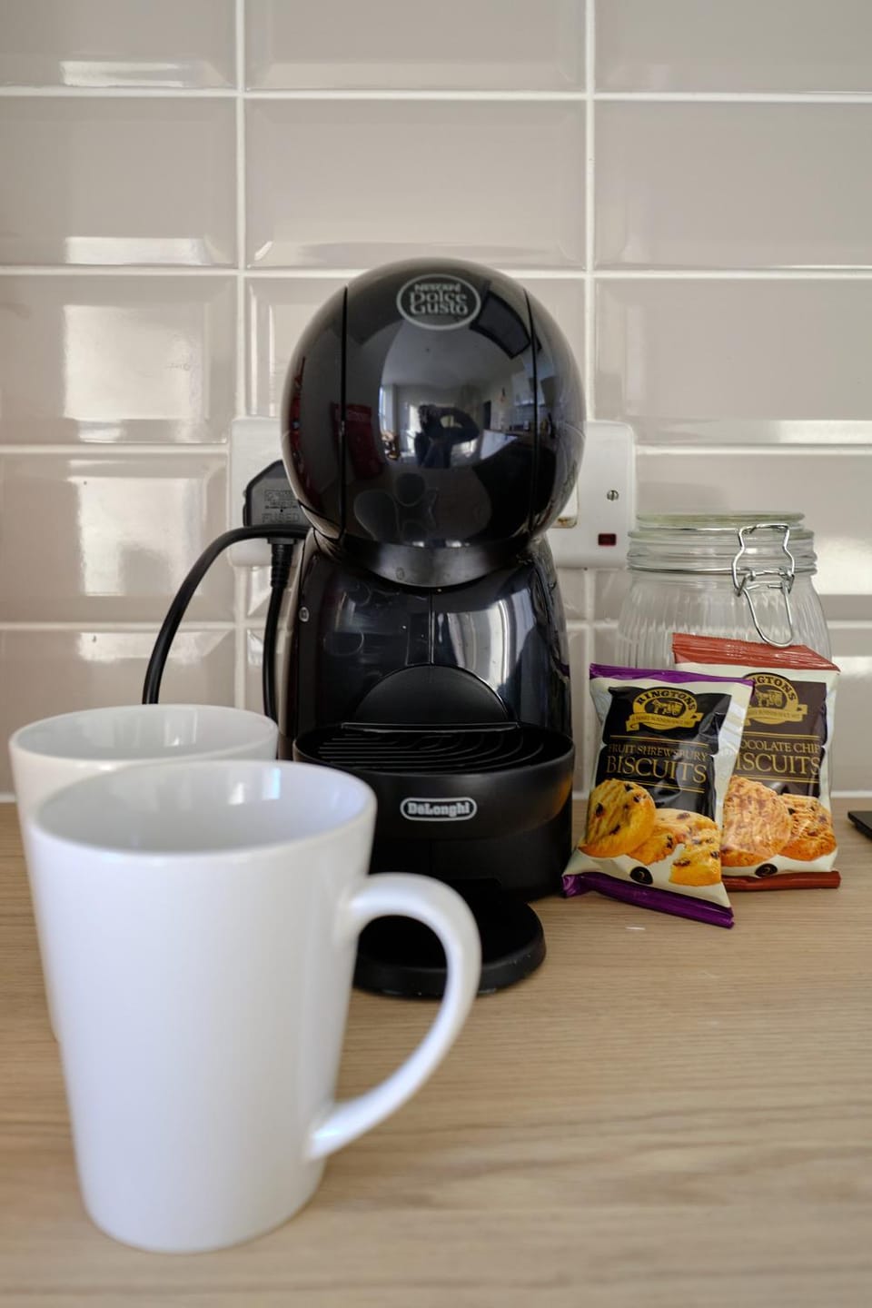 Coffee/tea facilities, Kitchen or kitchenette, Food and drinks