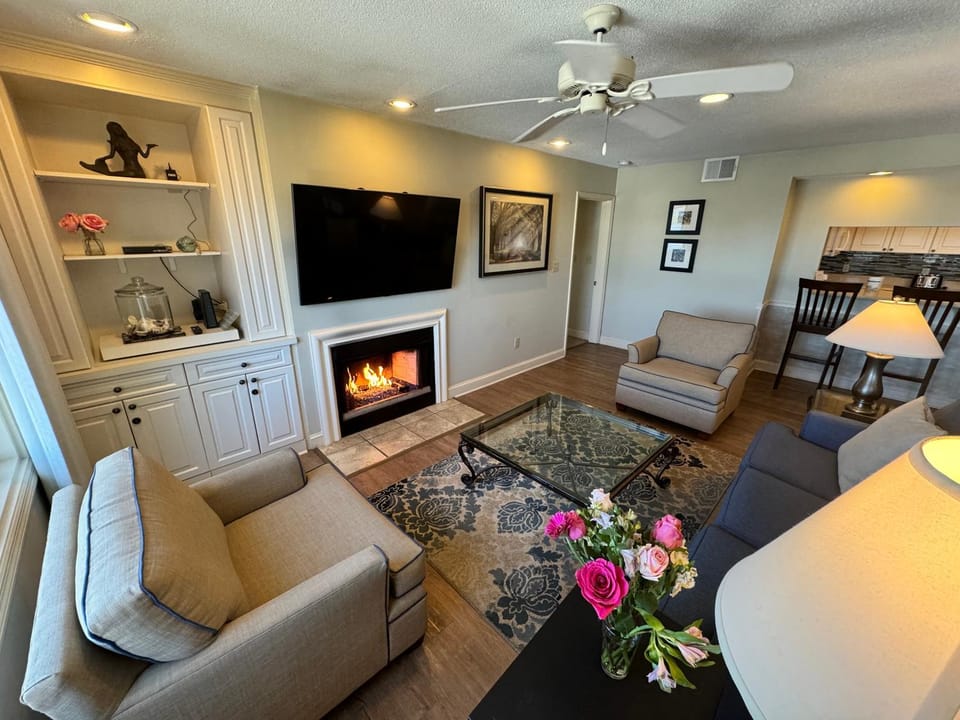 7332 Harbourside III Villas House in Hilton Head Island