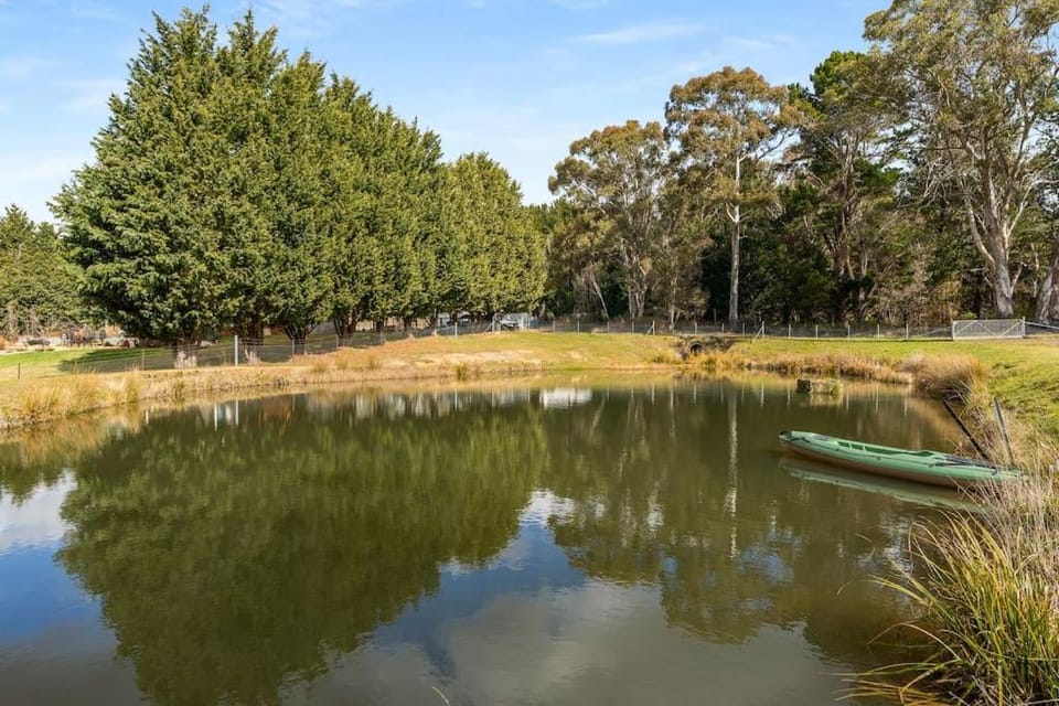 Cooinda, A 3 Bedroom Home Near Mayfield Garden House in Oberon