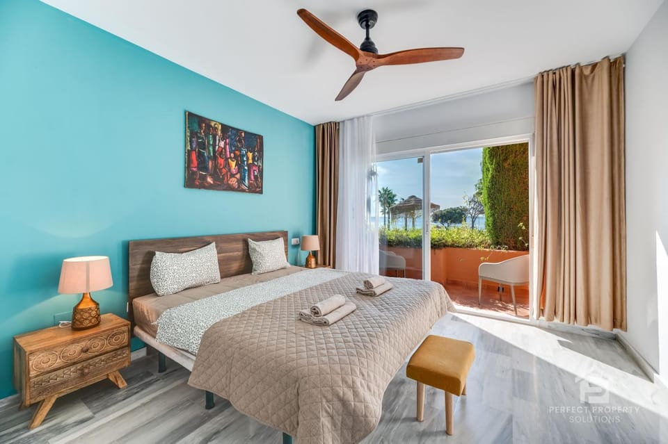 Casa Africa - exclusive 2BR by the sea with pool Apartment in Costa del Sol