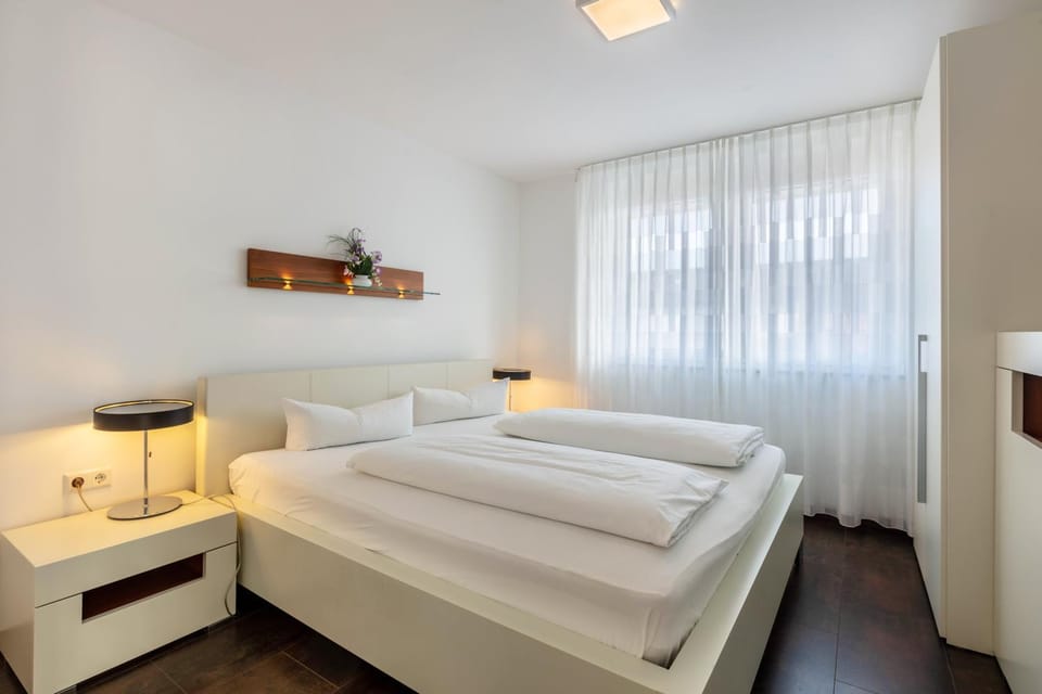 Living room, Bedroom