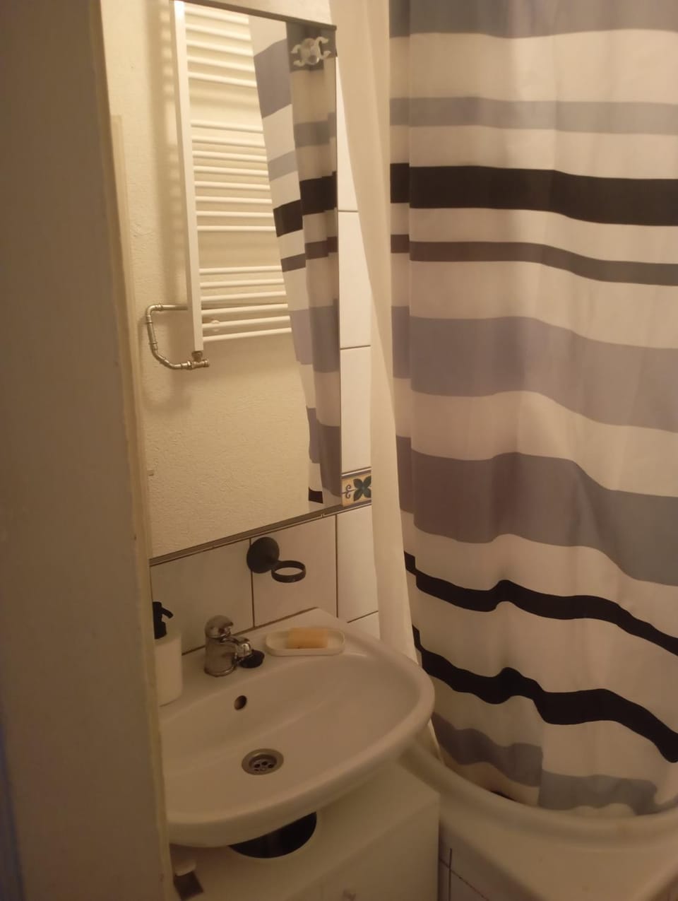 Chambre 1 Bienne Vacation rental in Canton of Bern (Region)