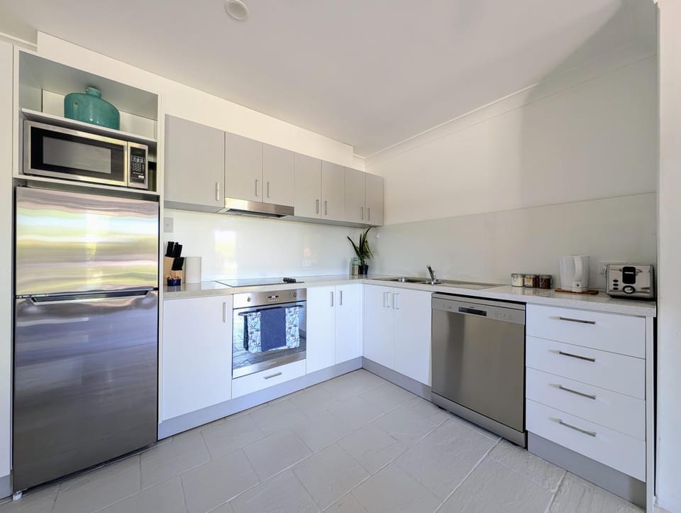 Surf Stay House in Perth