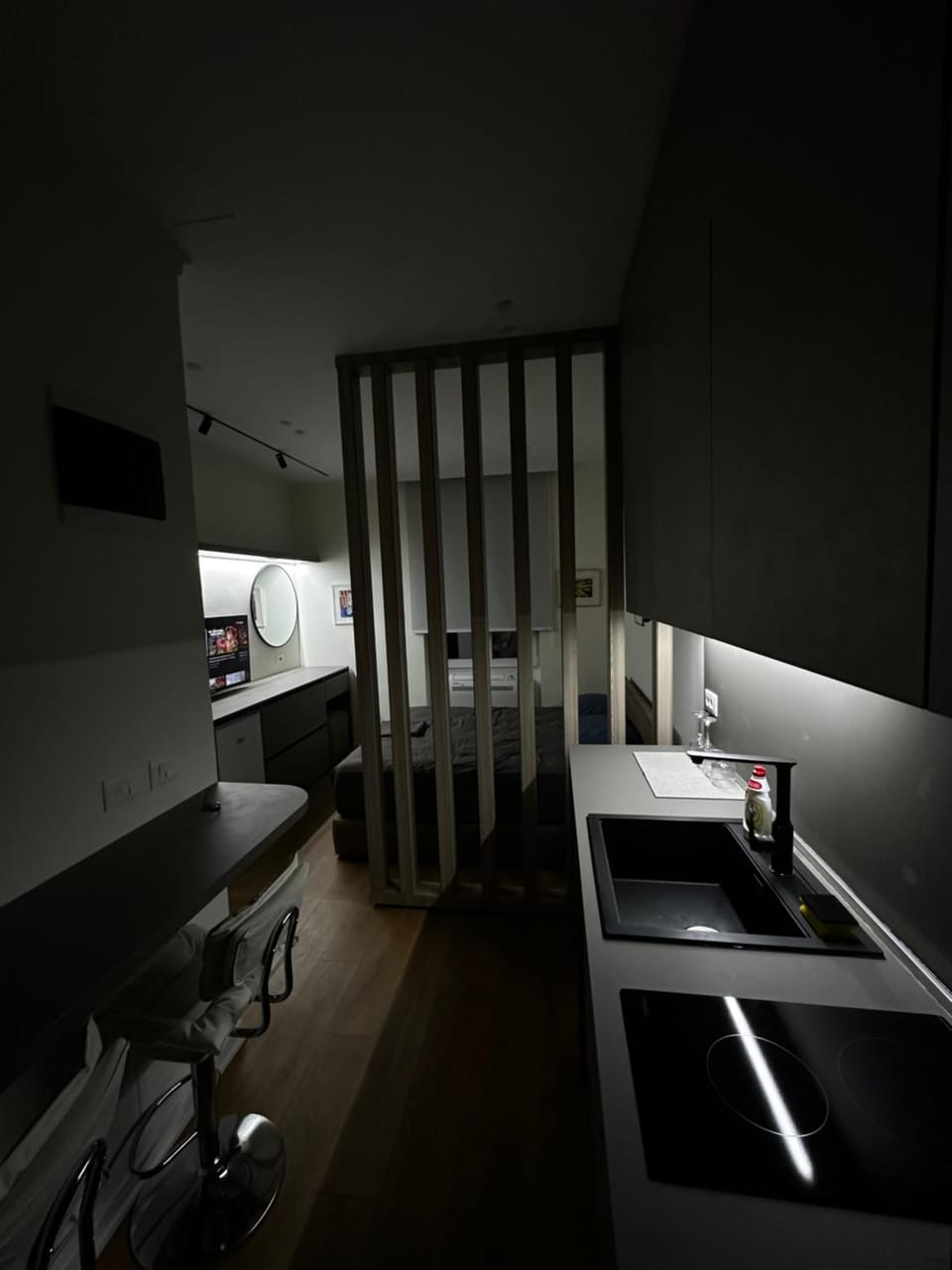 TV and multimedia, Kitchen or kitchenette, Dining area, minibar
